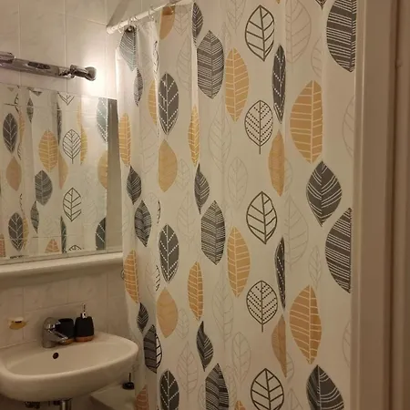 3 Raum Am Hauptbahnhof * Dresden