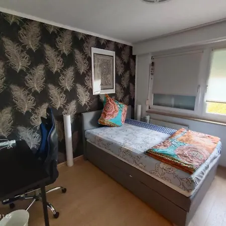 3 Raum Am Hauptbahnhof Apartmán *